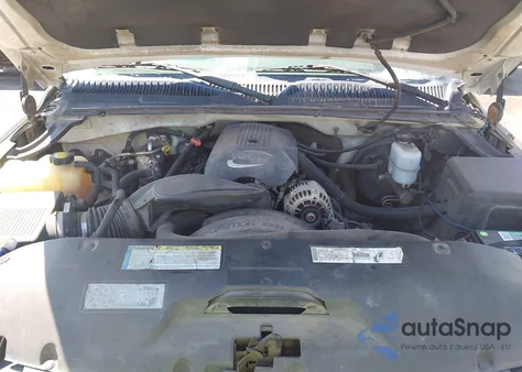 2001 Chevrolet Silverado C1500 from USA, damaged, VIN 2GCEC19V711244672